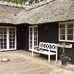 Hébergement de vacances 6 Person In Rodby-by Traum